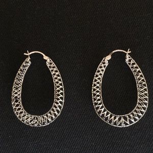 Silver plated silver oval earrings